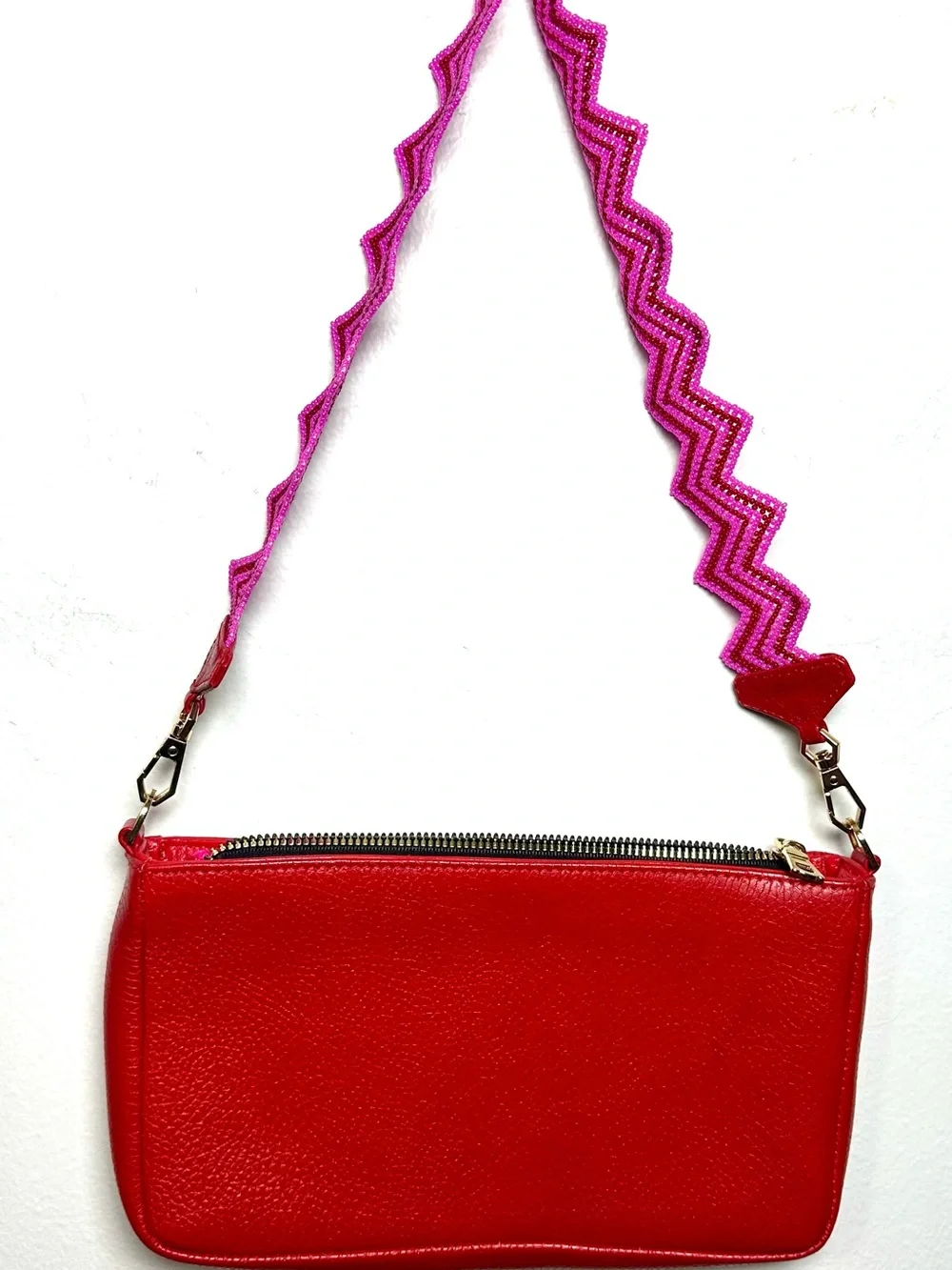 Tea & Tequilla Taco Bag Red pebbled shoulder Bag  Pink glass beaded Zigzag strap